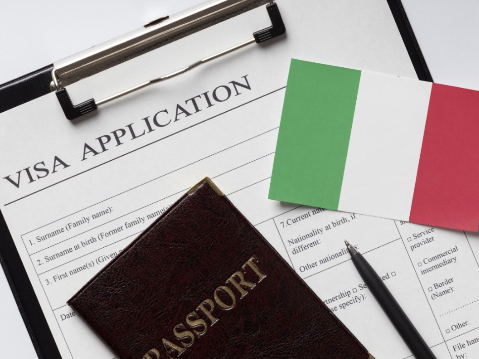 چک لیست کامل مدارک مورد نیاز ویزای تحصیلی ایتالیا (۵ خرداد ۱۴۰۴)