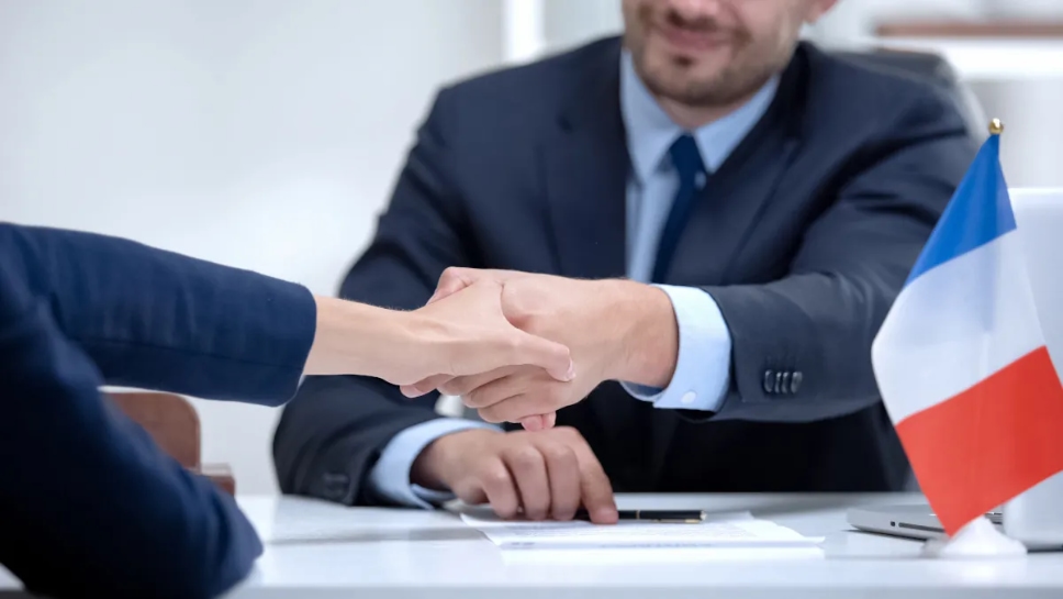 مدارک مورد نیاز برای کار در فرانسه