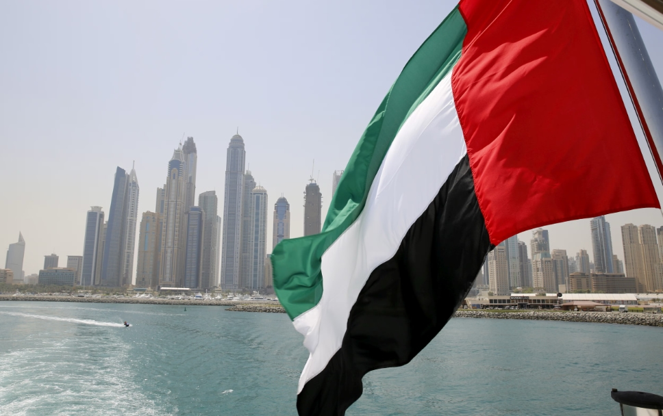 اقامت کاری در امارات و دبی